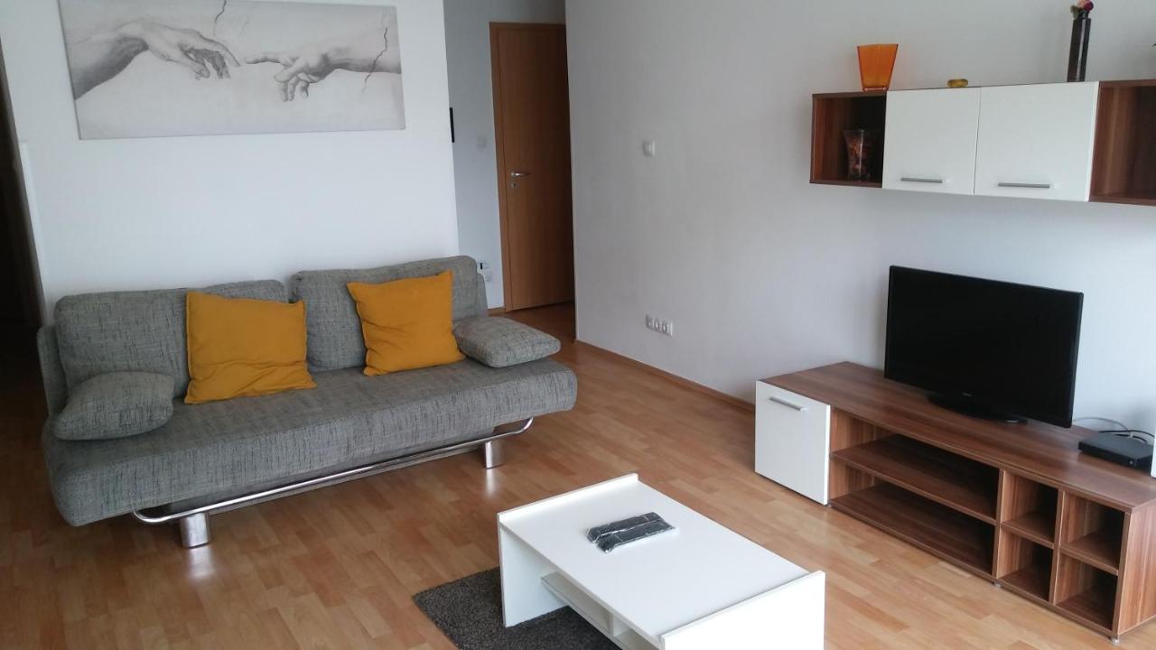 Corvin Center Suites Budapest Ngoại thất bức ảnh