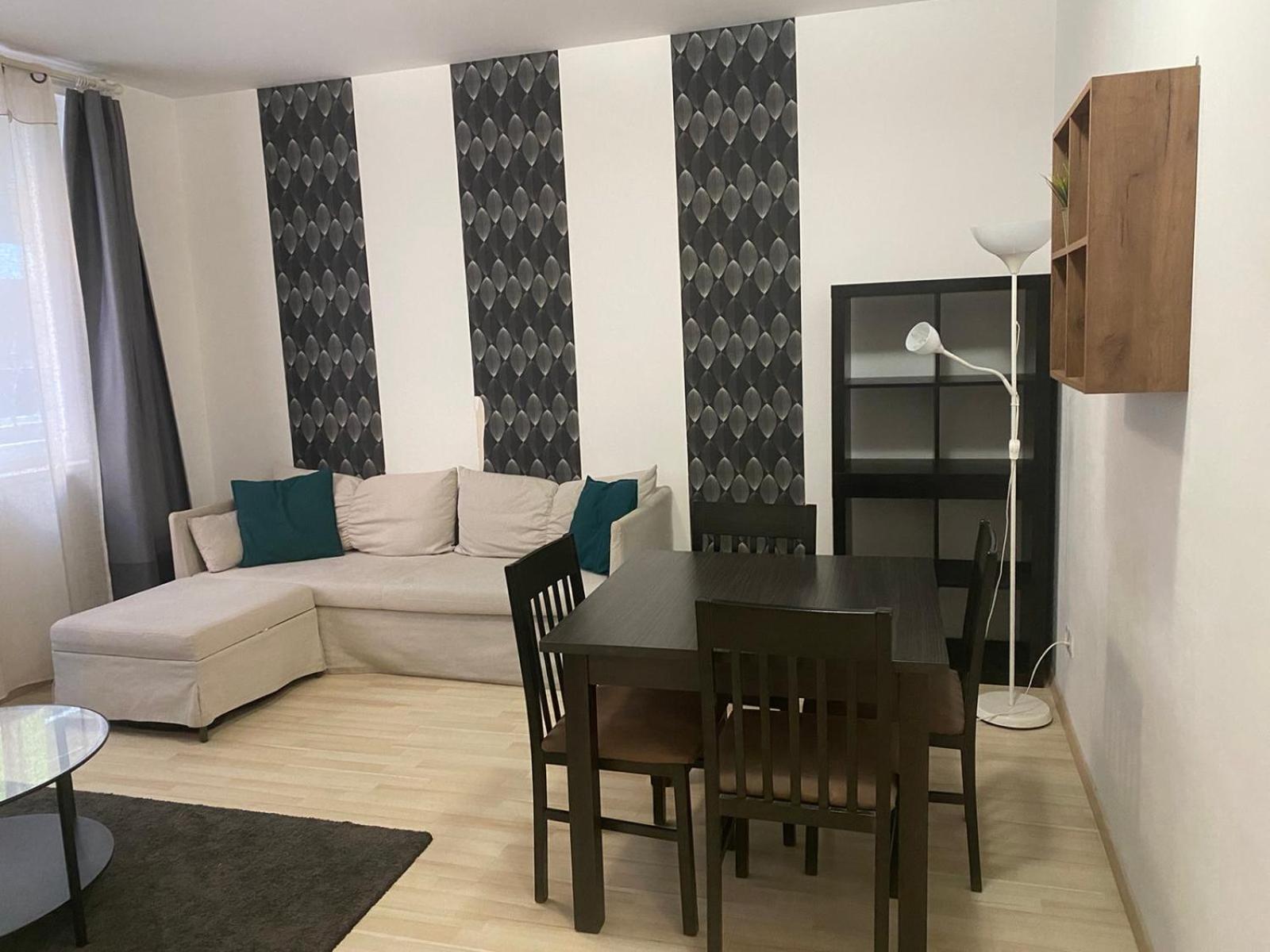 Corvin Center Suites Budapest Ngoại thất bức ảnh