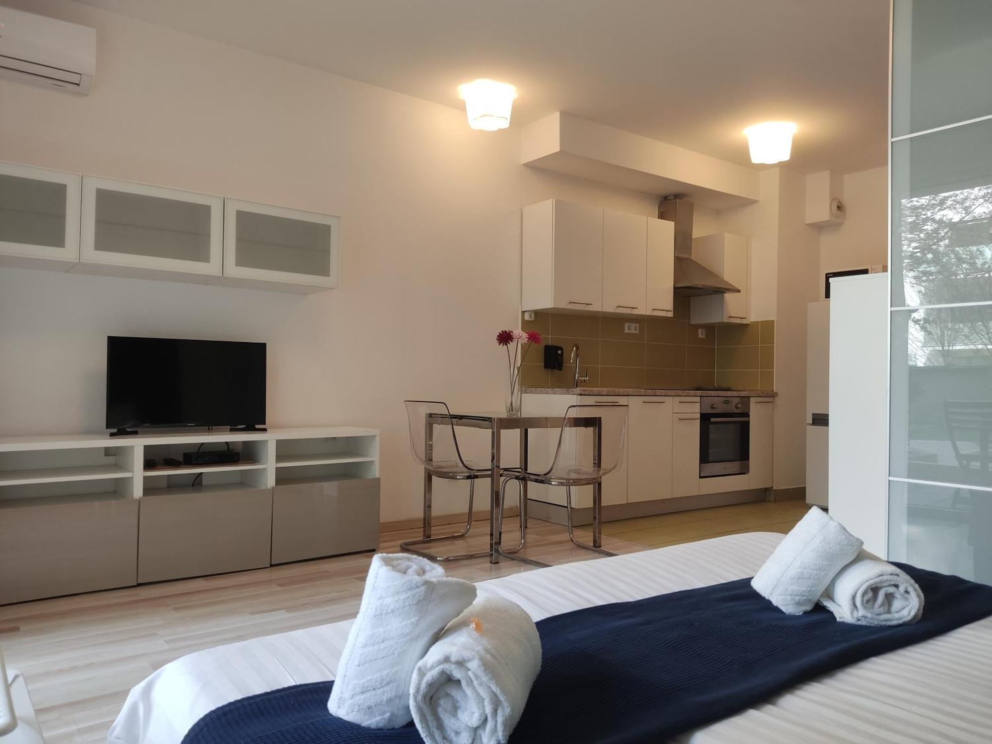 Corvin Center Suites Budapest Ngoại thất bức ảnh