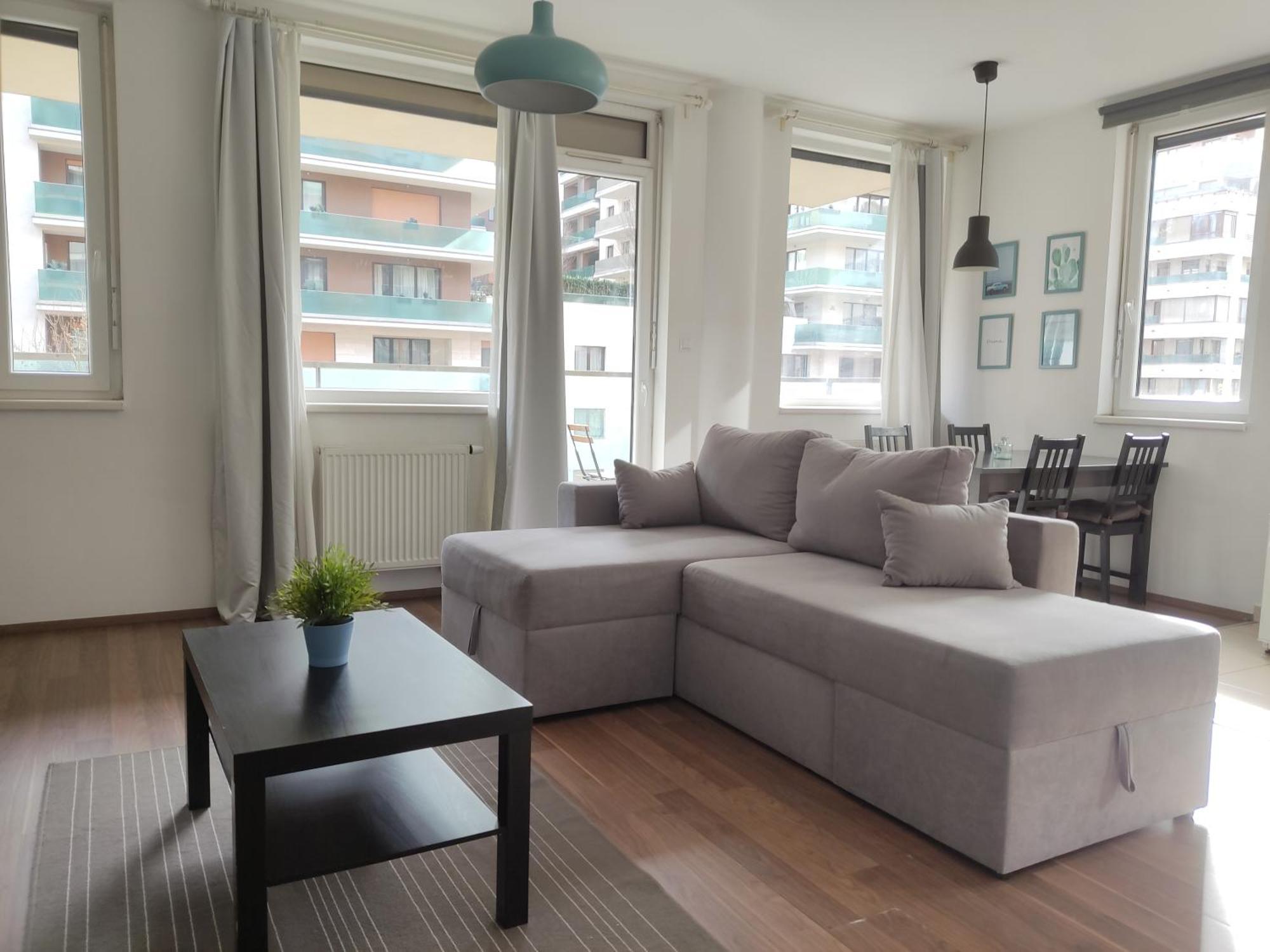 Corvin Center Suites Budapest Ngoại thất bức ảnh