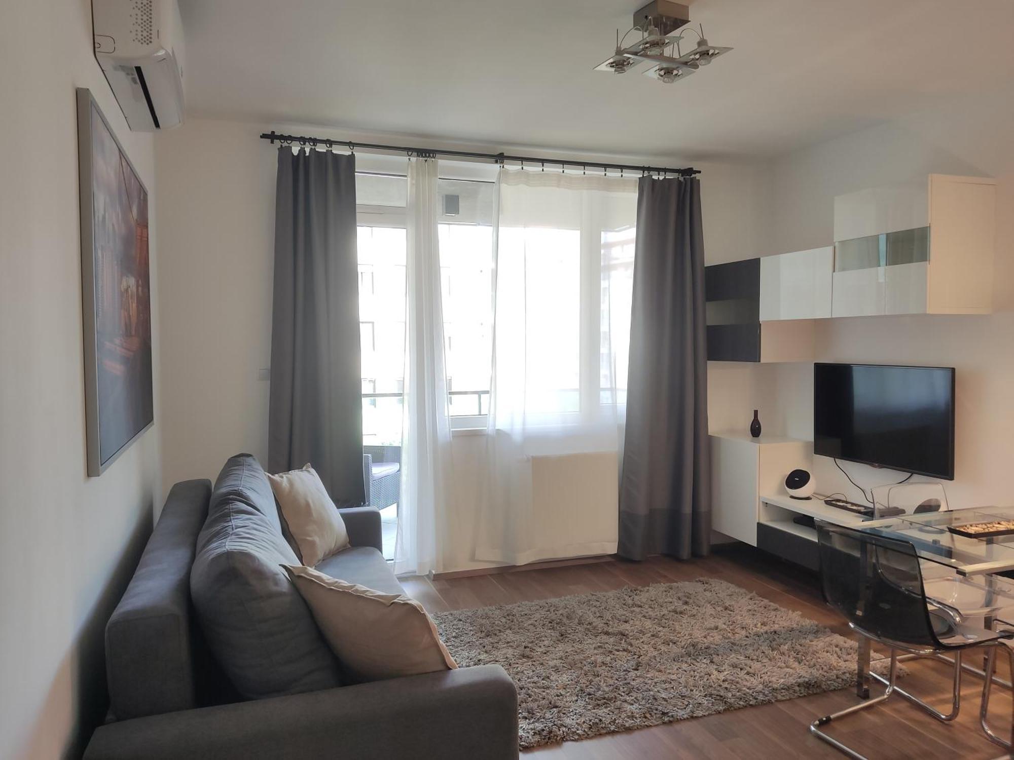 Corvin Center Suites Budapest Ngoại thất bức ảnh